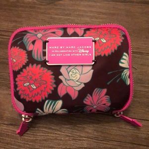 Marc Jacobs collab w/ Disney pink cosmetic bag